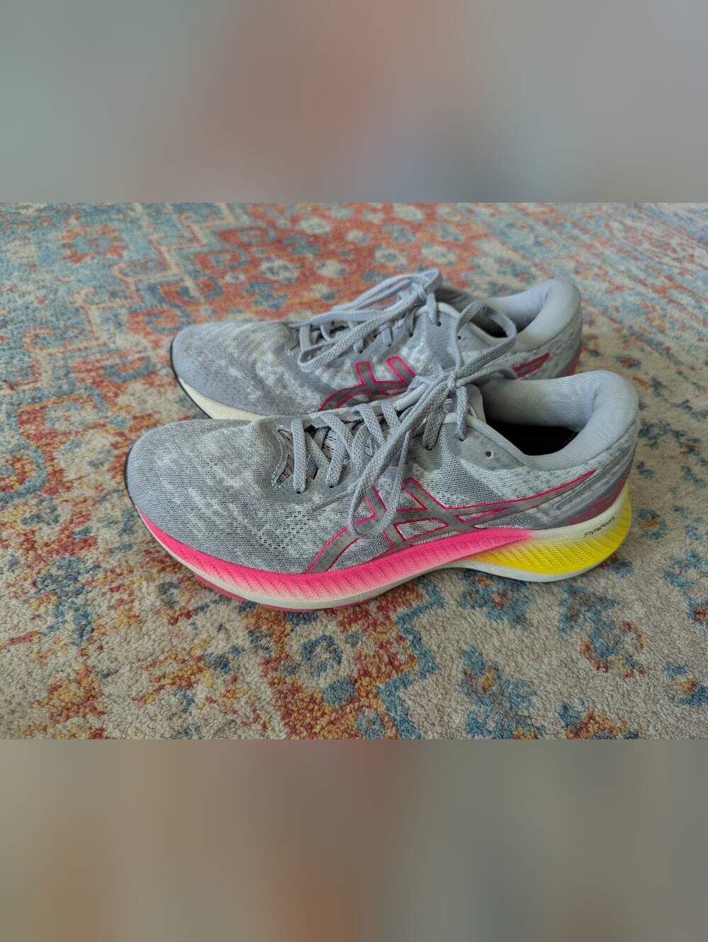 Asics Womens 10 Gel Kayano Lite Flytefoam 1012A714 Gray Pink Running Shoes